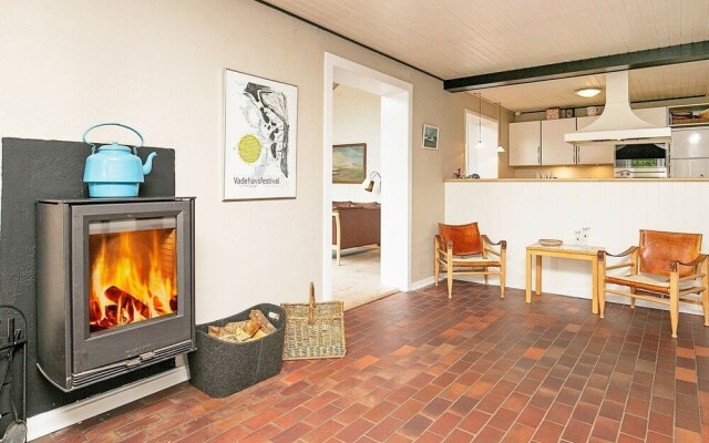 8 Person Holiday Home in Fanø