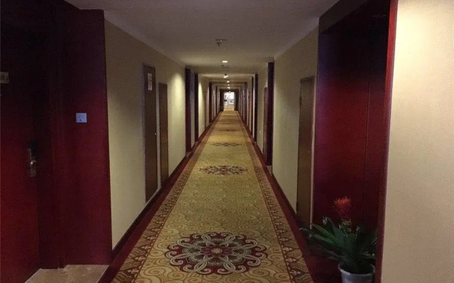 Rising Dragon International Hotel