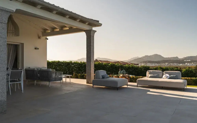 Villa Blue Sphere by Wonderful Italy