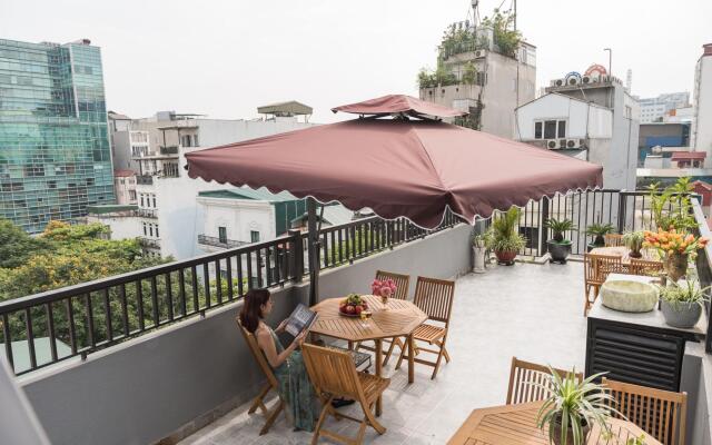 Narcissus 2 Hotel & Apartment