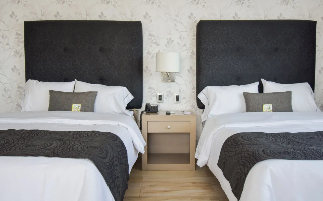 Plaza Diana Hotel