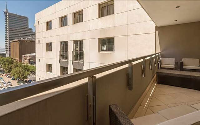 605 The Icon Building