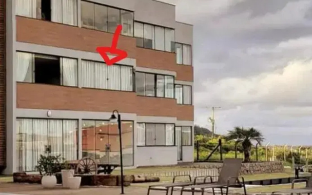 Loft 207 com vista para a piscina e Farol