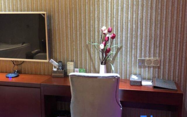 Yulinmen International Hotel