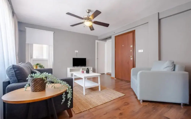 Remarkable Flat in the Heart of Cihangir