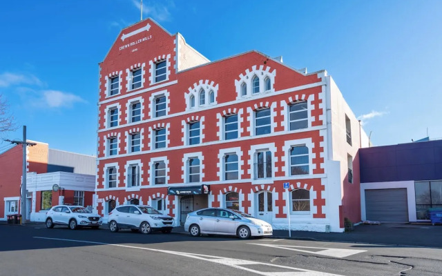 Manor Place Apartment