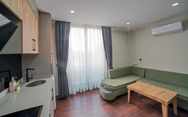 City Moonlight Apart Hotel