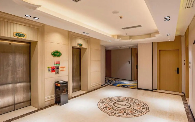 Vienna Hotel Huizhou Zhongxin