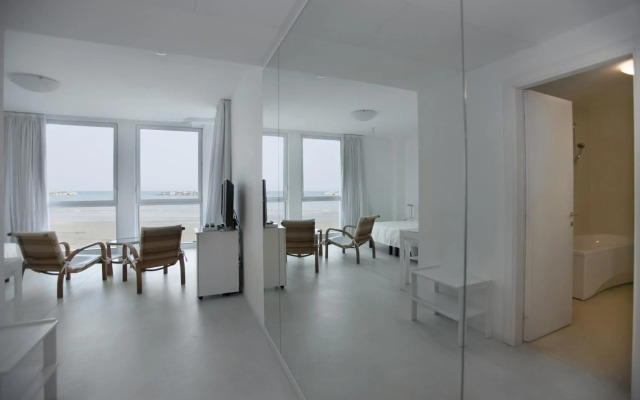 Alexander Museum Palace Hotel