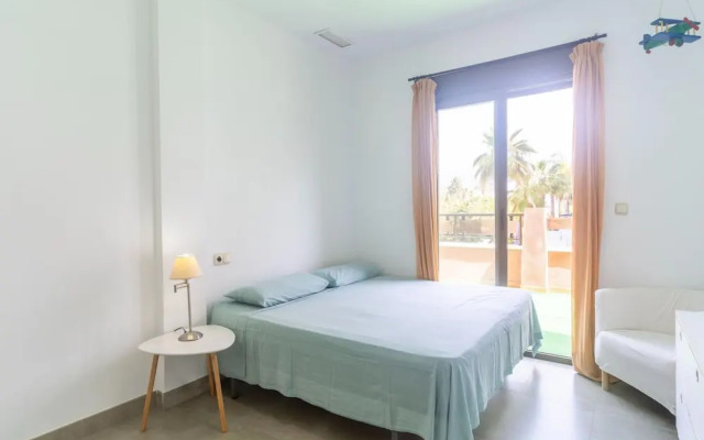 Spacious Apartment With 2 Terraces