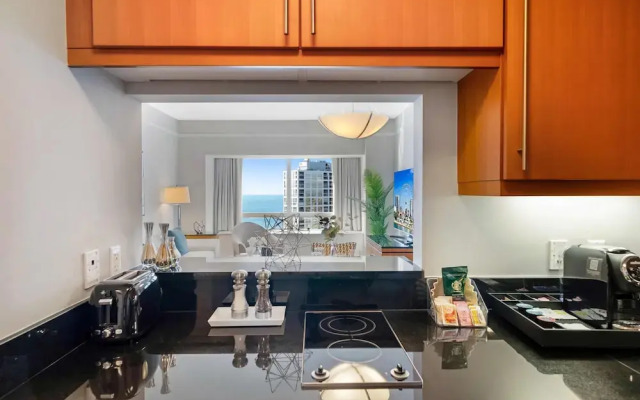 1435 Brickell Ave #3004