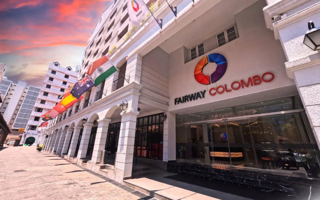 Fairway Colombo - Sri Lanka's First Hotel With Robot Technology