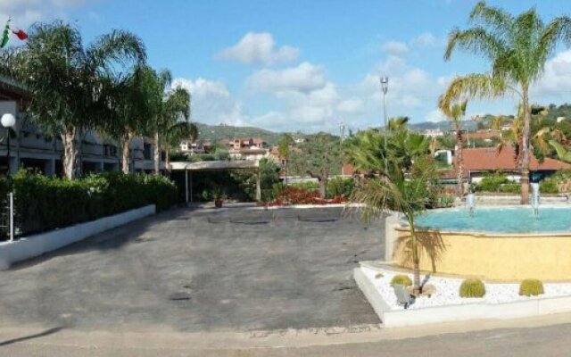 Prince Franklyn Hotel