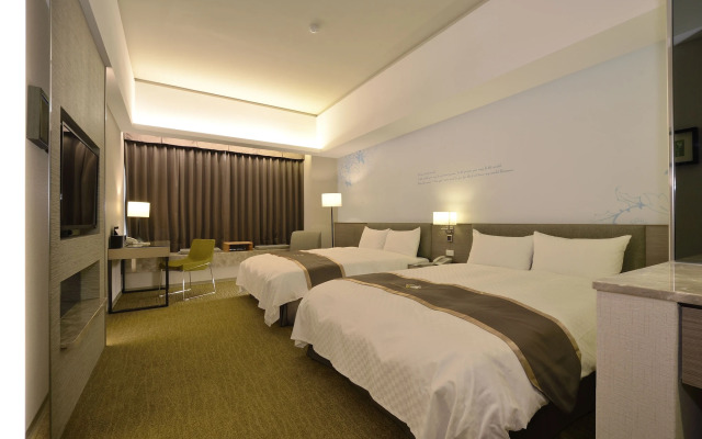 Tsun Huang Hotel