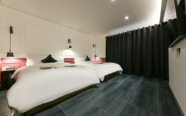 Cheongju Maryjane Hotel