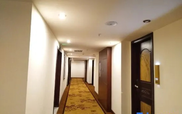 Xingfuting Zijiang Pearl Hotel