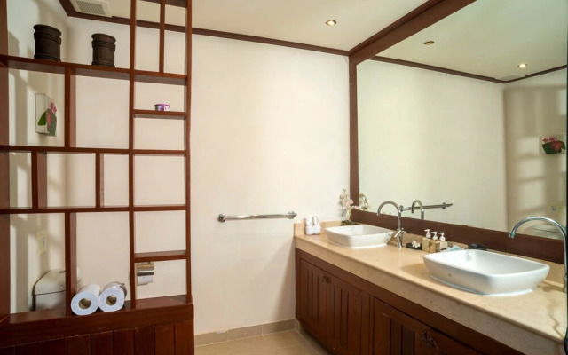 Baan Astasia