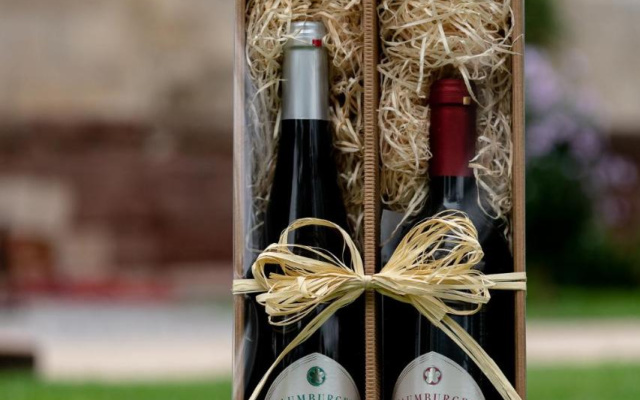 Naumburger Wein  Sekt Manufaktur