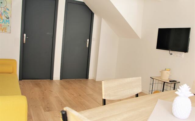 Sleep In Castel Port De Castelnaudary