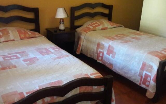 Hotel Brisas De Copan