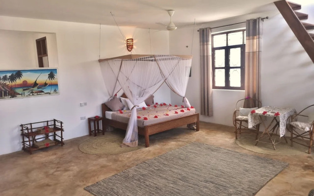 Moonshine Villa