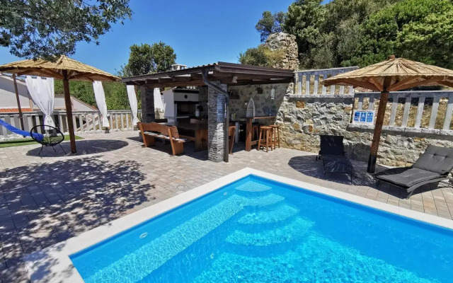 Vila Marija
