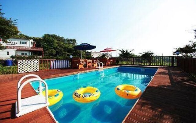 Ganghwa Nakjo tema spa Pension