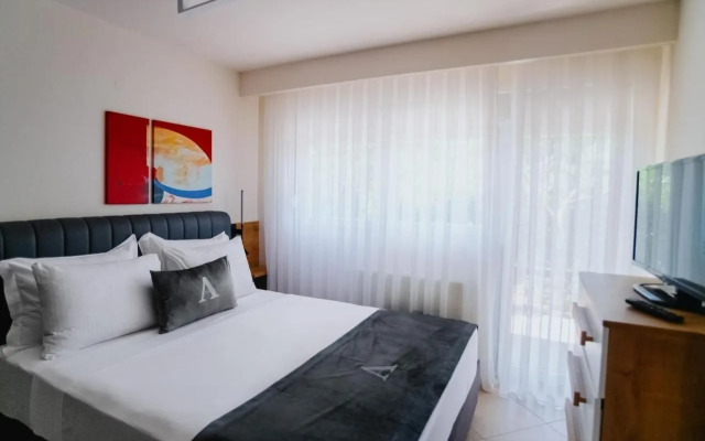 ALEXANDRA Boutique Residence Seaside