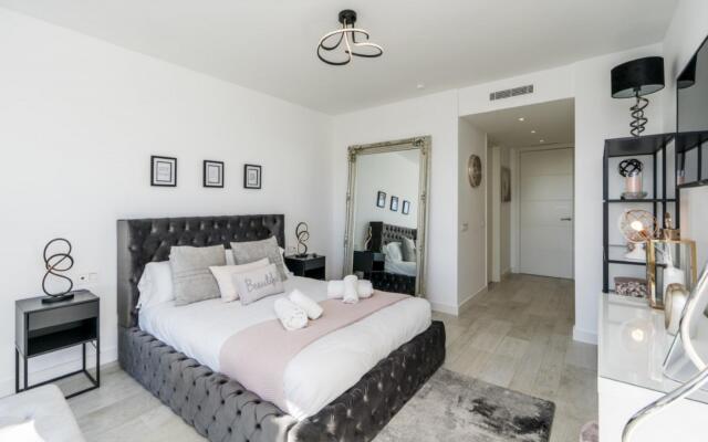 Al-1214 Estepona - Apartment - Alcazaba Lagoon
