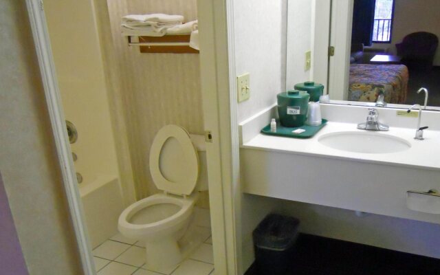 Americas Best Inn & Suites - Decatur