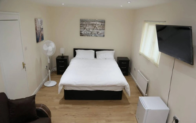 Room in House - Aa Guest Room4