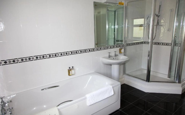 The Izaak Walton Hotel