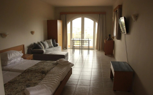 Miva Sea View
