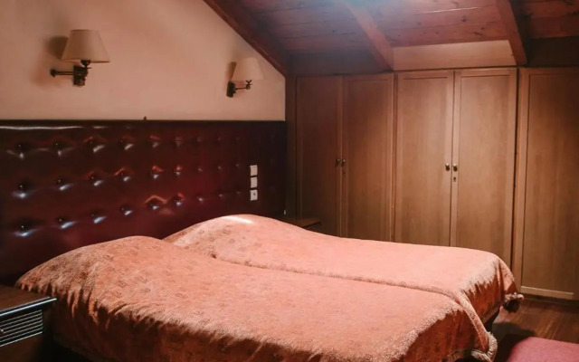 Kentrikon Hotel