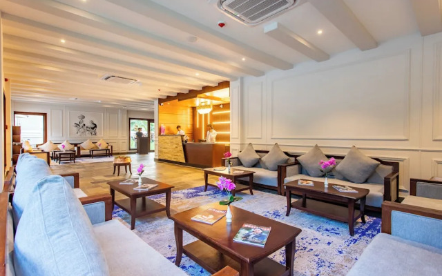 Regenta Resort & Spa By Riverside, Chitwan