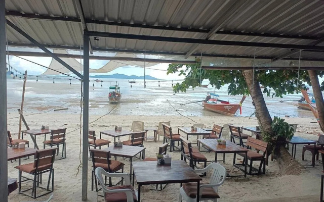 The Bay Koh Mook