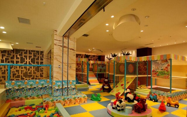 Top Elites City Resort Spa Hotel