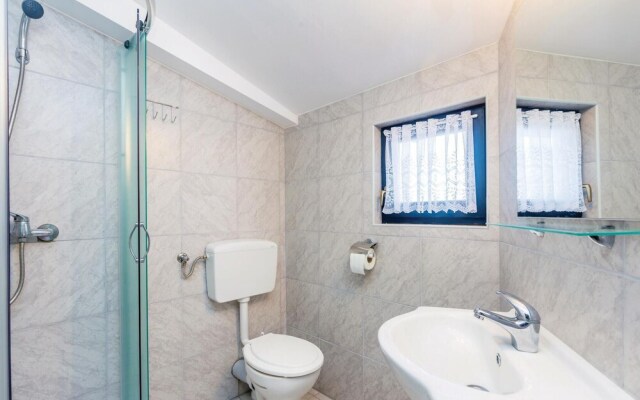 Amazing Home in Zupanje With Wifi and 1 Bedrooms