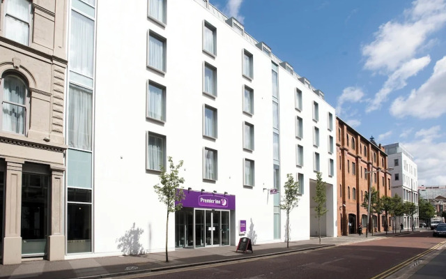 Premier Inn Belfast City Cathedral Quarter