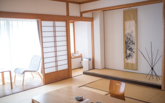 Mifuneyama Rakuen Hotel