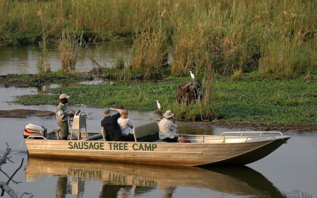 Sausage Tree Camp Hotel	