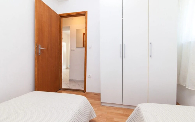 Villa Vinko - With Four Rooms - H