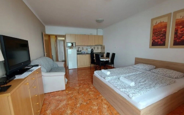 Gréta Wellness Apartmanok