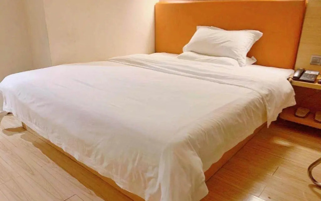 7 Days Premium Shenzhen Chegongmiao