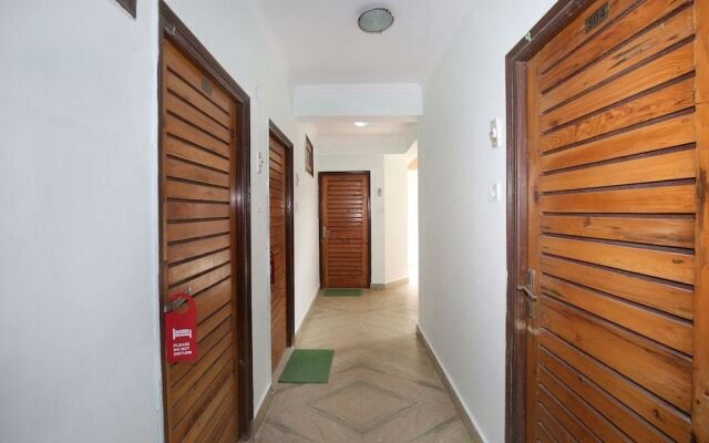 OYO 10399 Hotel Rosewood INN