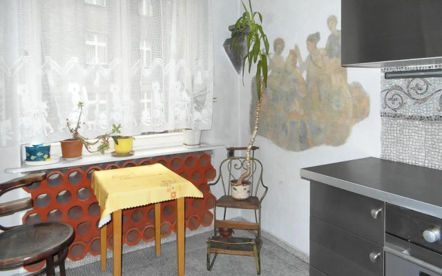 Comfy & Cosy Apartment