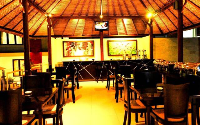 Ozz Hotel - Kuta Bali