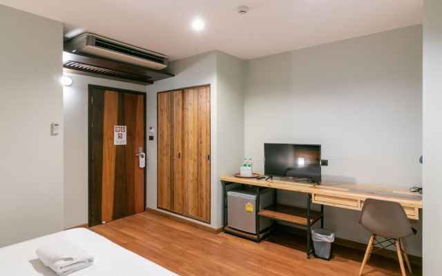 Zleepmotion Bangkok Hotel By Zuzu