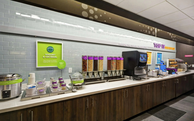 Tru by Hilton Huber Heights