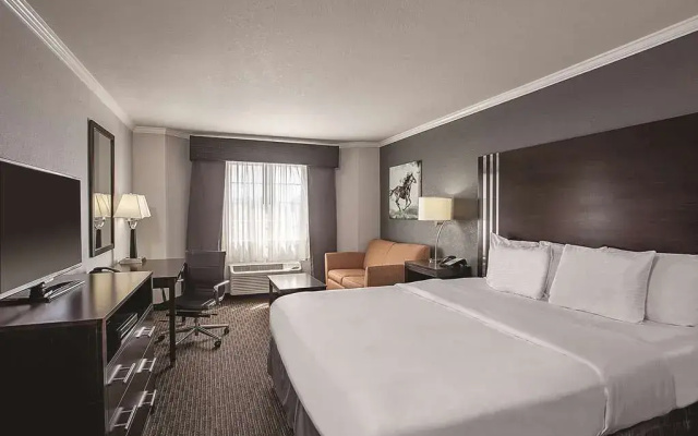 La Quinta Inn & Suites By Wyndham Davis